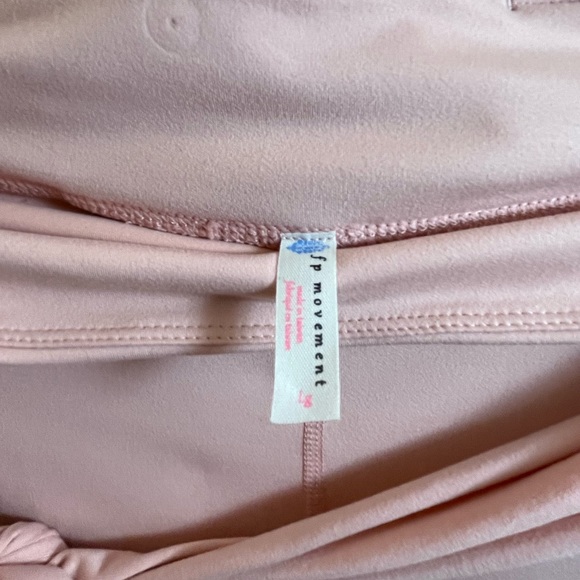 Free People Movement Pink Leggings W/ Tie SZ LG NWT - Picture 8 of 12
